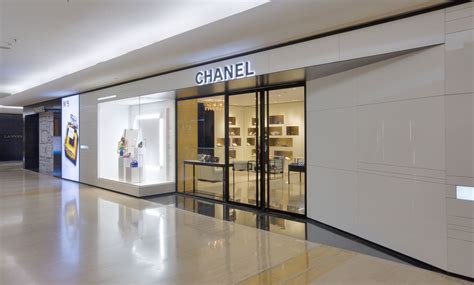 Chanel stores locations